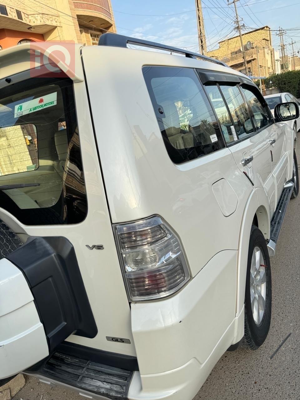 ميتسوبيشي باجيرو